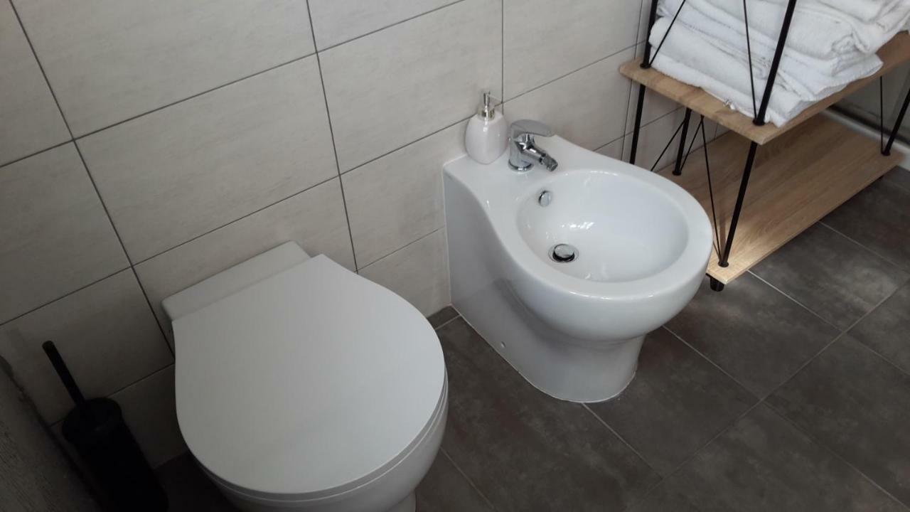 Mamma Casa Superior Apartment Римини Екстериор снимка