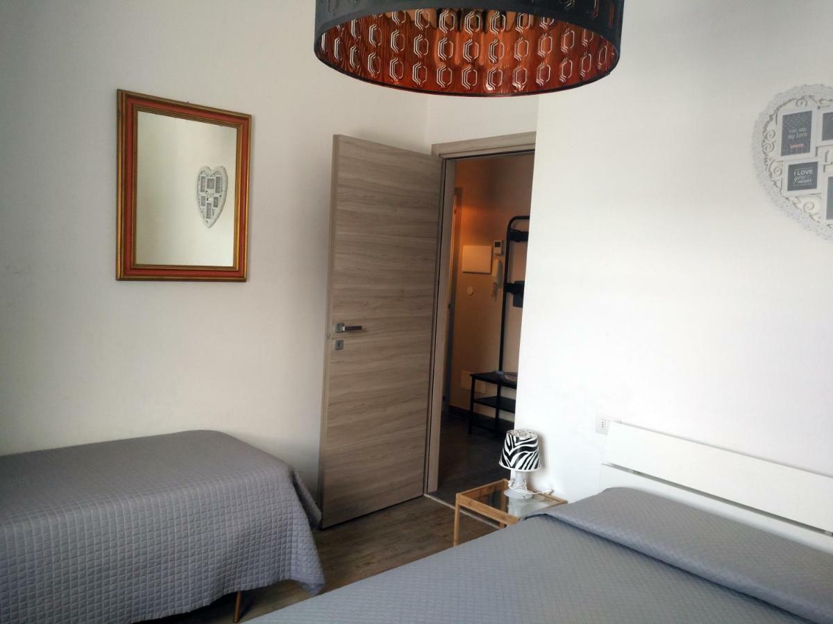 Mamma Casa Superior Apartment Римини Екстериор снимка