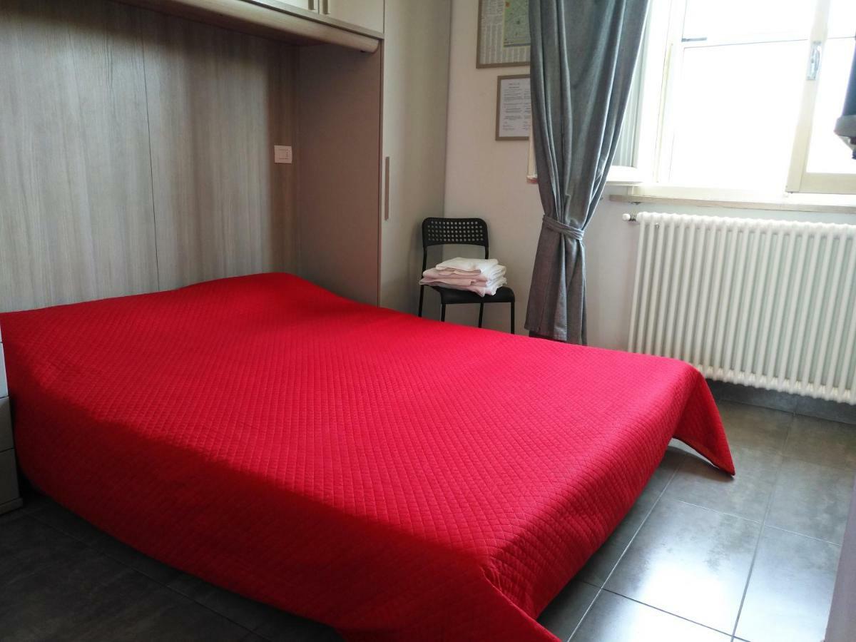Mamma Casa Superior Apartment Римини Екстериор снимка